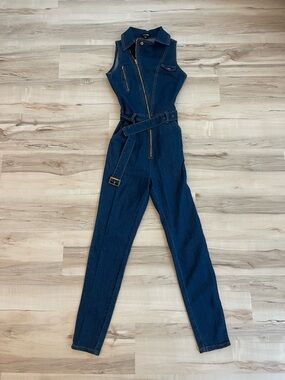 Sleeveless Dark Blue Denim Jumpsuit with Belt